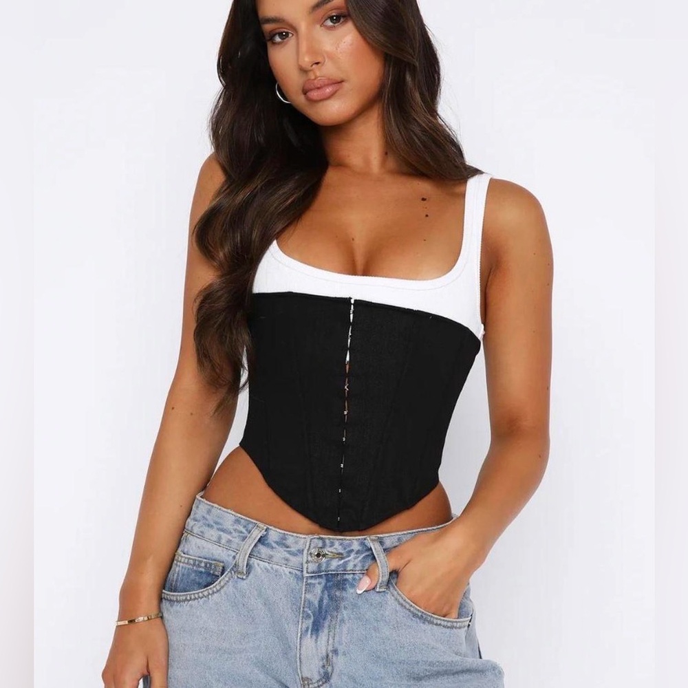 White fox lay it down bustier black & white (M)